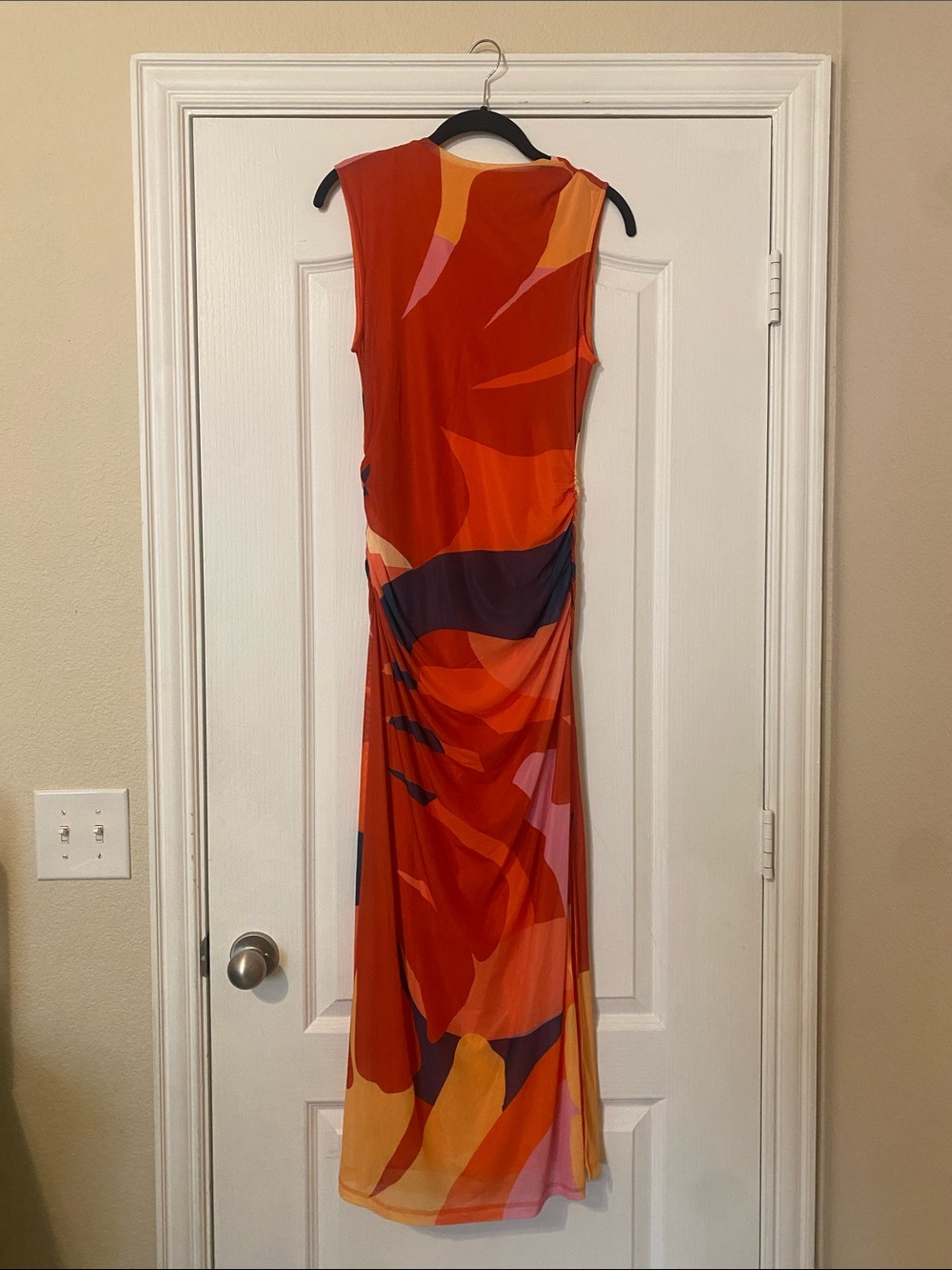 FARM Rio NWT Bold Abstract Sleeveless Maxi Dress